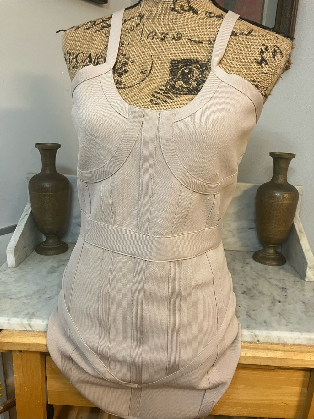 bebe Gorgeous Pale Blush Sculpted Mini Dress Sexy Fabulous Bandage Dress S!!